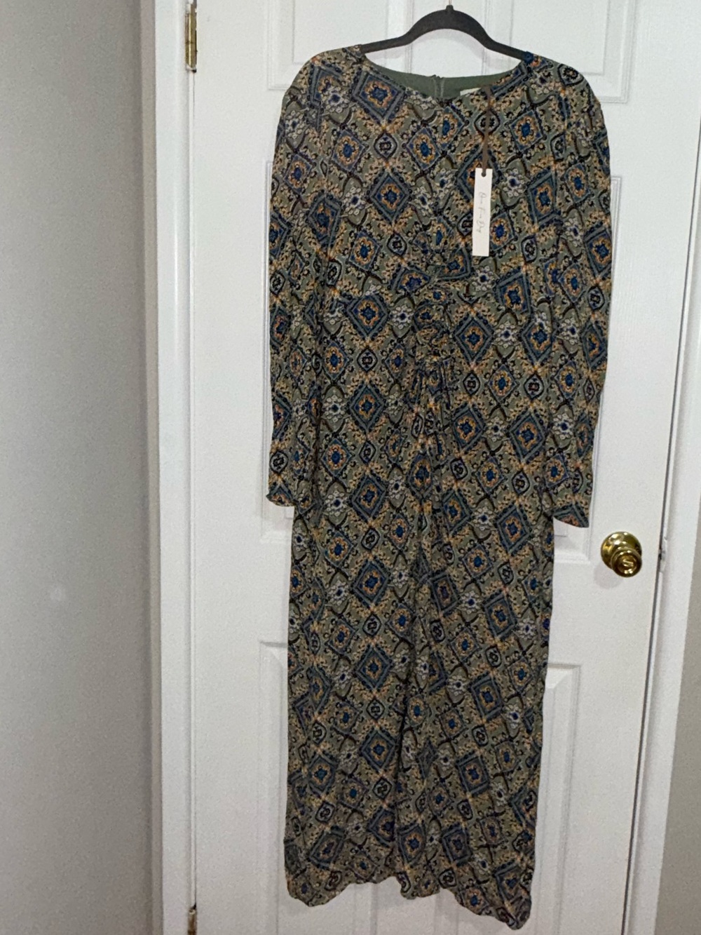 Long-Sleeve Maxi Dress in Olive and Navy Geometric Print